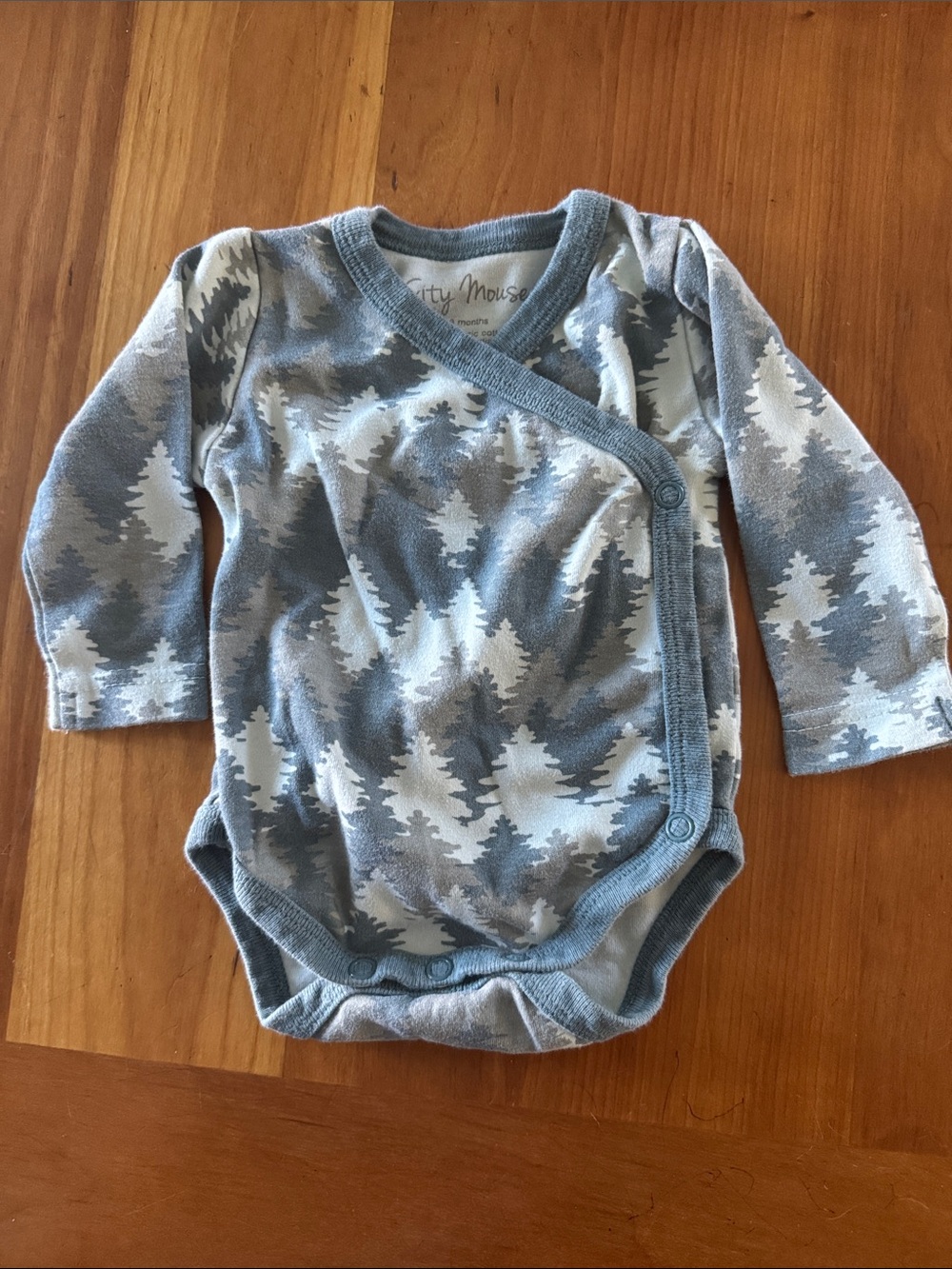 City mouse. Organic cotton. Long-Sleeve Blue Woodland Wrap One-Piece Bodysuit